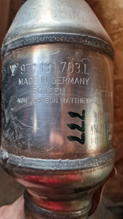 catalizatoare porsche panamera 971 /  971.131.703 L / sunt noi