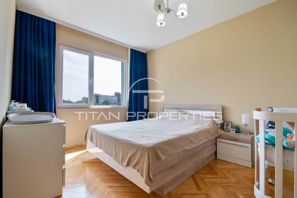 Продава се Тристаен апартамент в Пловдив, Кючук Париж - 84 кв.м за 1727 €/кв.м - Снимка #6