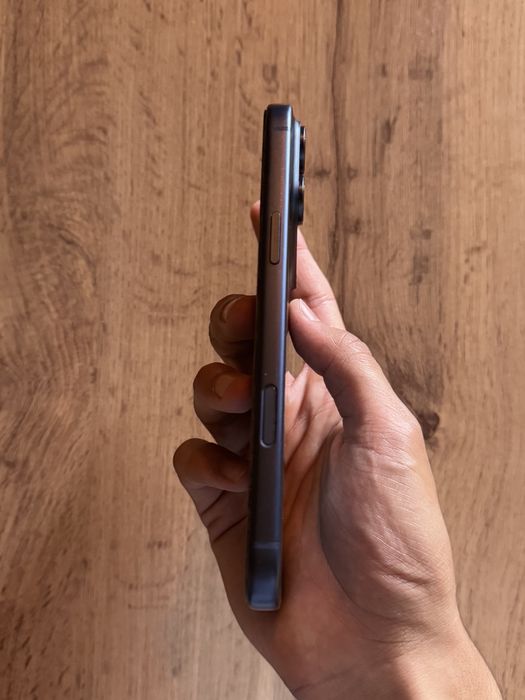 iPhone 17 Pro Max 256GB Cosmic Blue (АКБ 99%, Идеал)