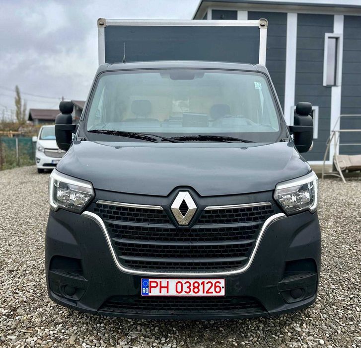Vand autoutilitara Renault Master boxa inchisa ,fab 2021 ,2,3, automat ,diesel, km 210.000 pret. 18,500 euro