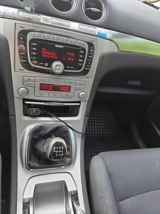 FORD Galaxy 2010 — imagine 4