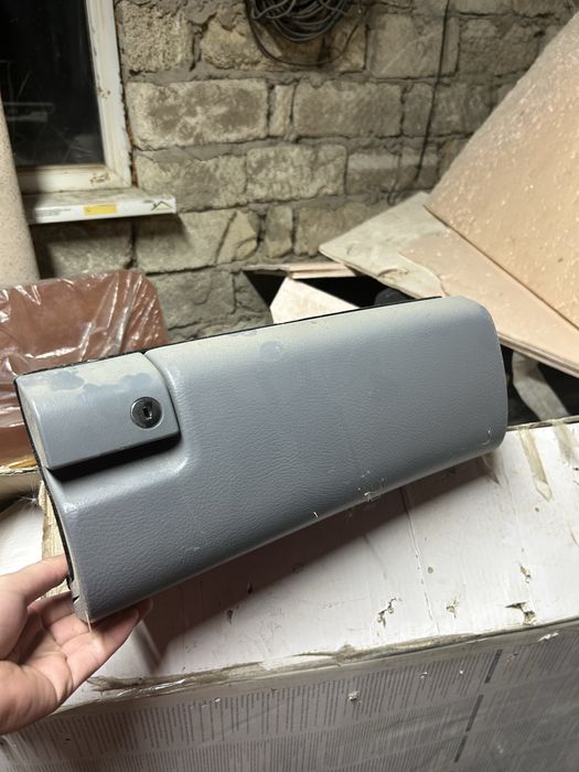 Запчасти на w210