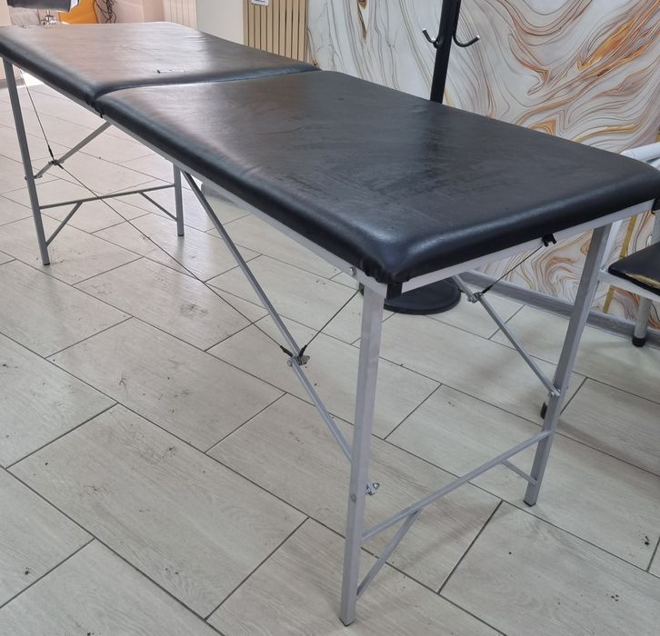 Продам кушетку в отличном состояний