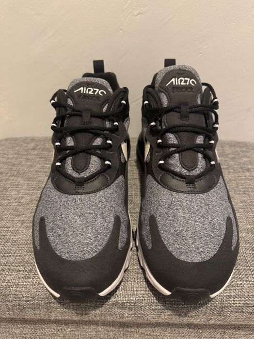 Nike Air Max 270 React.