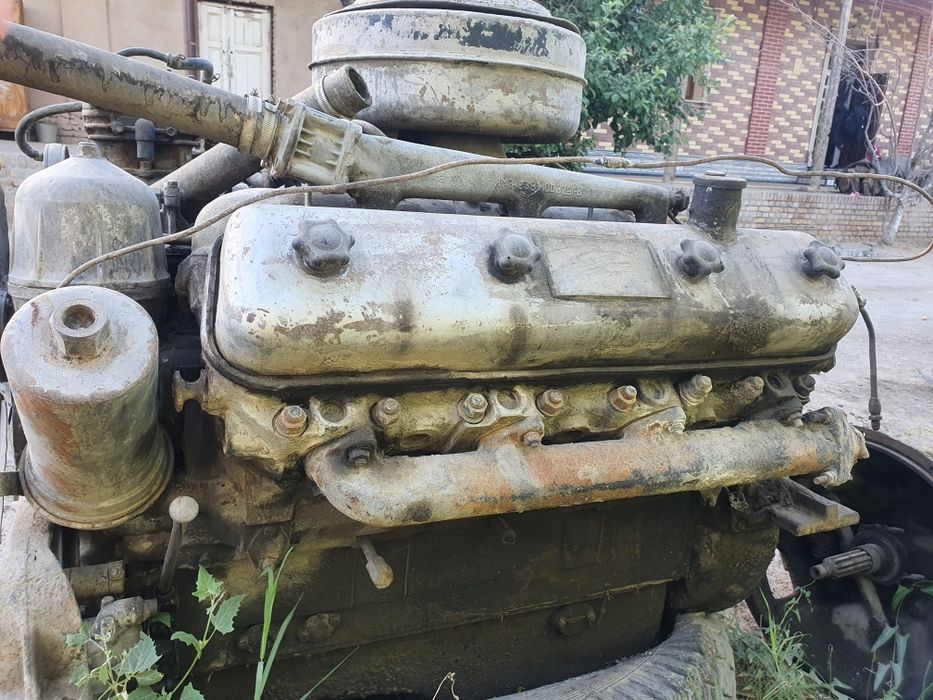 Мотор ЯМЗ 238 иккита бири пиостой бири турбинали