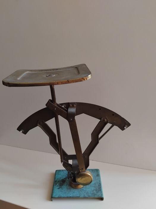 Стара пощенска везна