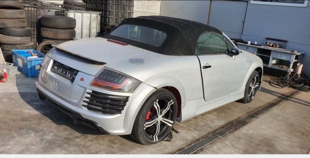 Piese auto pentru Audi TT 2001 mk1 1.8 benzină