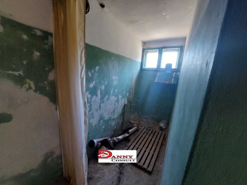 Продава се Къща в Велико Търново, Акация - 275 кв.м за 56 €/кв.м - Снимка #9