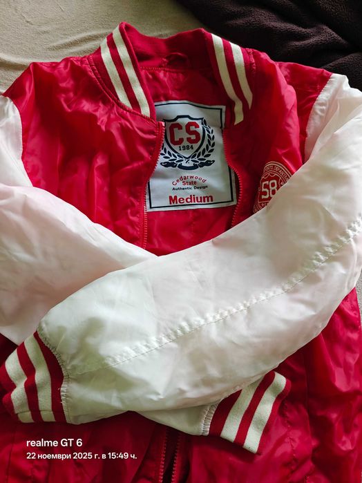 Спортно горнище ветровка,размер М , закупено от UK