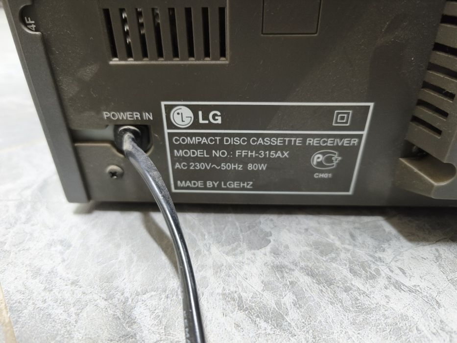 Музыкальный центр LG