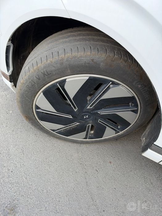 Dong Feng 008 elektr 636km / 28.200$
