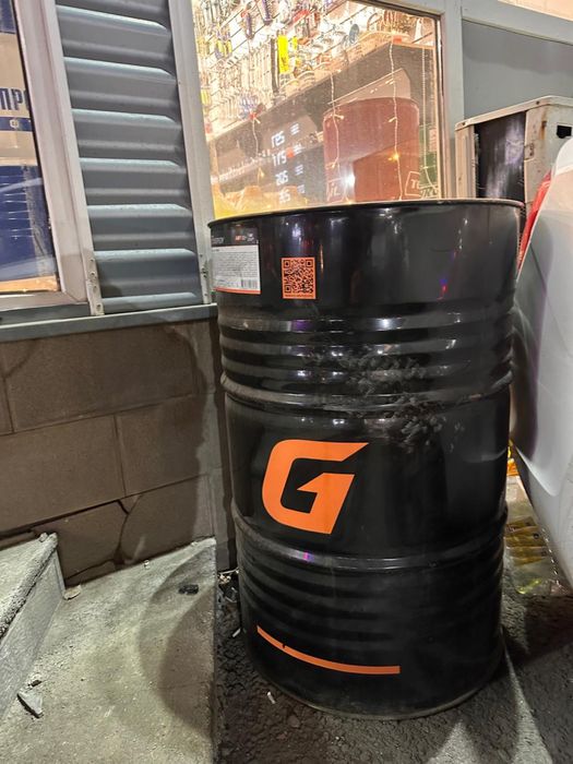 Продам бочки 200л и 50 л