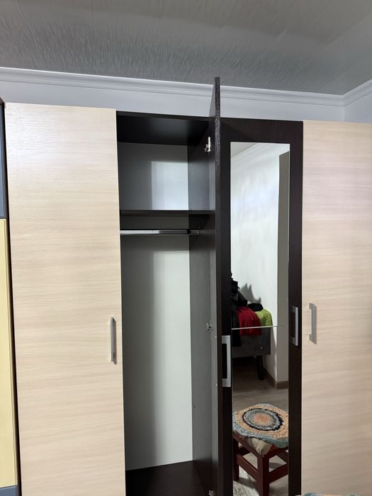 Продается шкаф для вещей