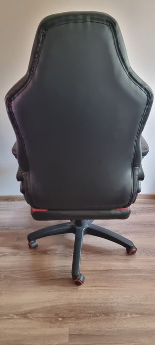 Гейминг стол Nitro Concepts C100