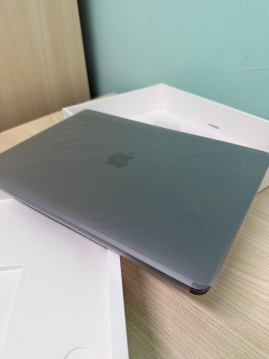 Macbook pro m1 2021 новый