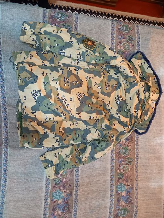 Продам очень теплую спец.одежду(бушлат,штаны,рубашка)