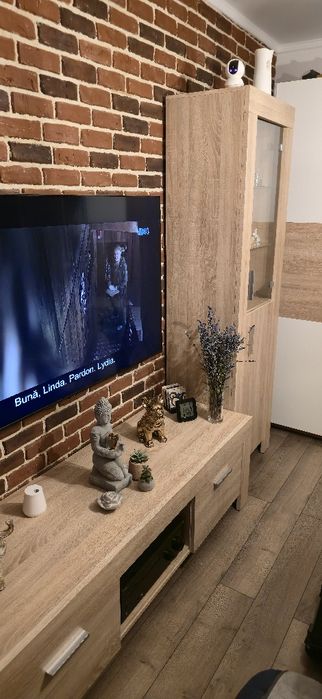 Mobilier living / set - 2vitrine turn + comoda tv + polita