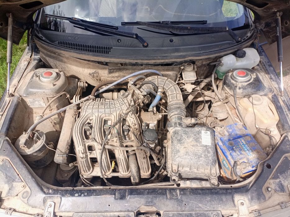 Продам автомобиль Lada 2110