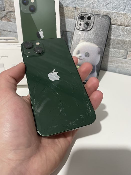iPhone 13  128GB