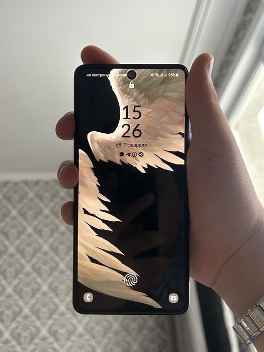 продам, самсунг а51 в отличном состоянии