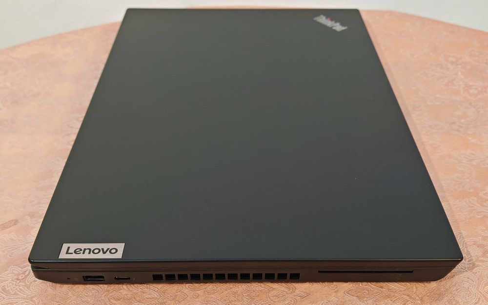 15.6 4K Ultra HD IPS 600 nits. 100% Adobe RGB/Intel Core i7-10750H/NVidia GTX 1050 4GB/16GB RAM/512GB SSD NVMe/Lenovo ThinkPad T15p WorkStation