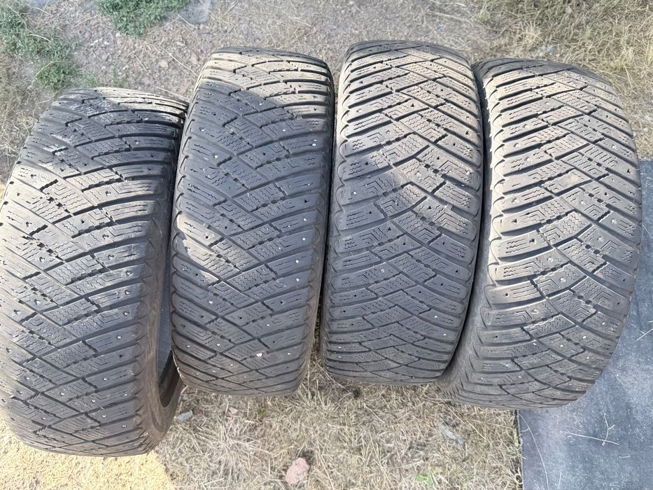 Продам Шины срочно