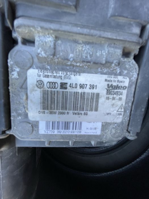 Фар Seat Exeo завиващ