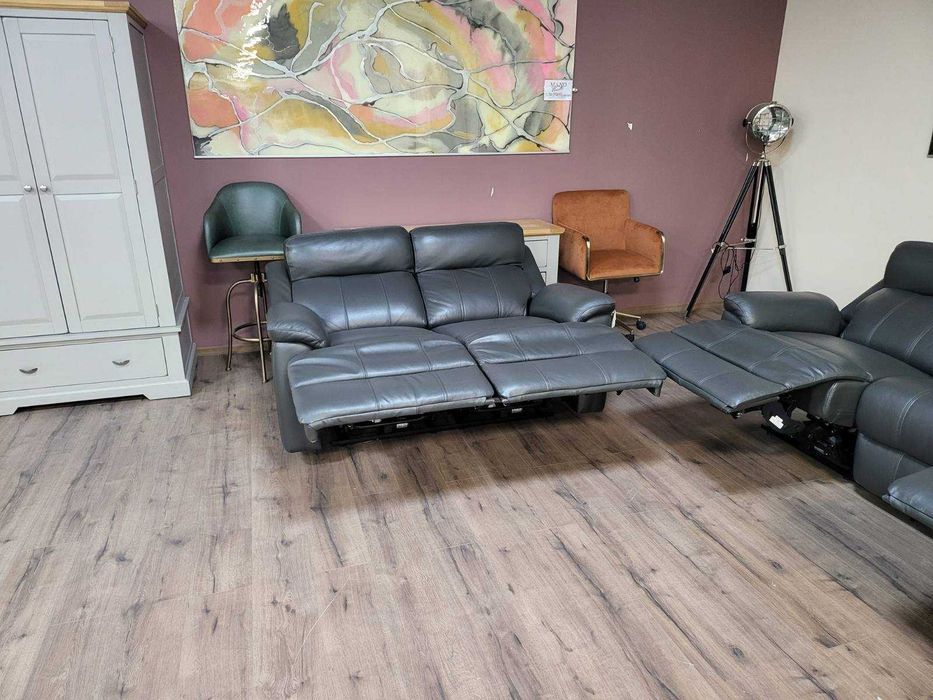 Тъмно сиви кожени дивани тройка и двойка с ел. релакс механизъм