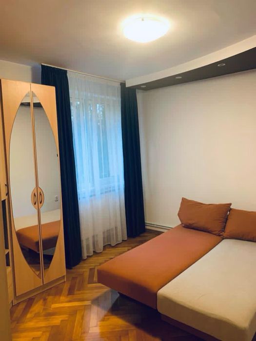 Apartament de inchiriat in cornisa