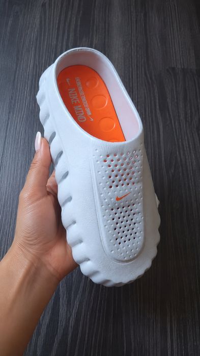 Papuci Nike Mind