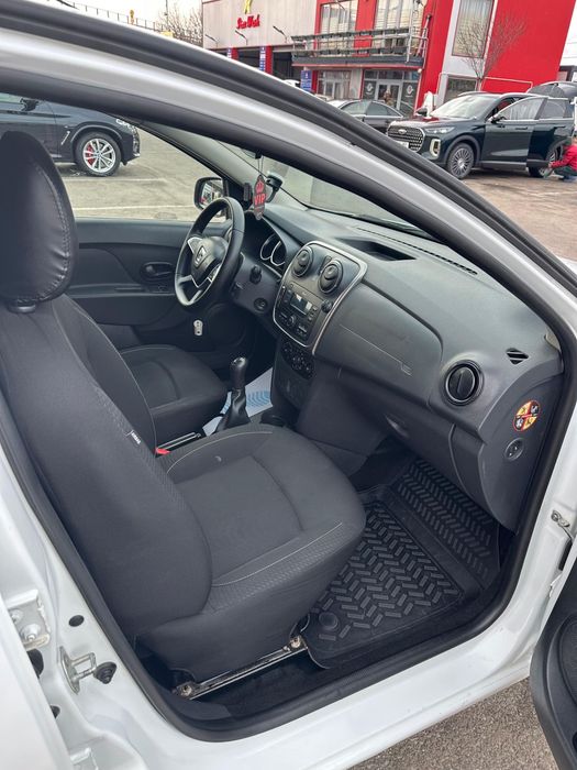 Dacia Logan 1.0 SCE + GPL