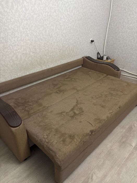 Продам диван б/у