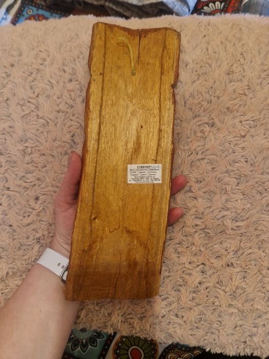 Слон издялкан в дърво