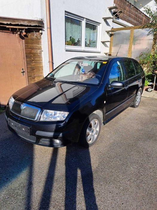 Skoda fabia facelift  motor 1,4 an 2007 euro 4 distributie pe lant
