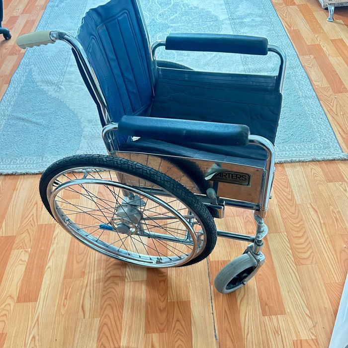 Инвалидная коляска