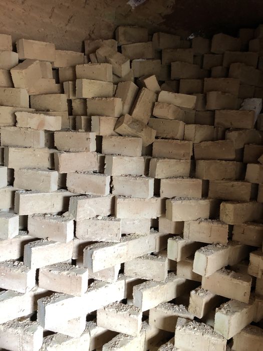 Гишт кирпич, Builder Brick Business заводдидан,1000 сом без доставки