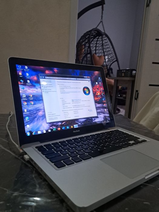 MacBook sastayani o'rta xolada ishlashi juda Yaxshi