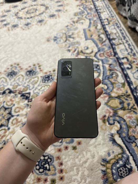 Vivo V23e телефон