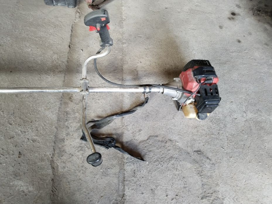 Продам триммер б у