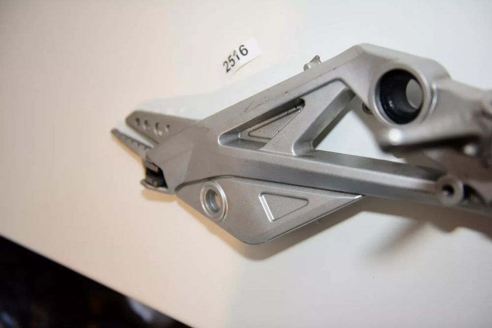 Scarita suport picioare dreapta Ducati Multistrada 620 2005 2006 2007