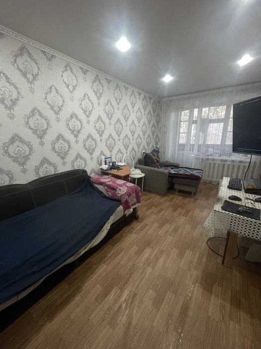 Продажа 1-комнатной квартиры на Дзержинского 60