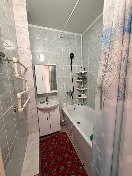 Продам 2 комнатную квартиру