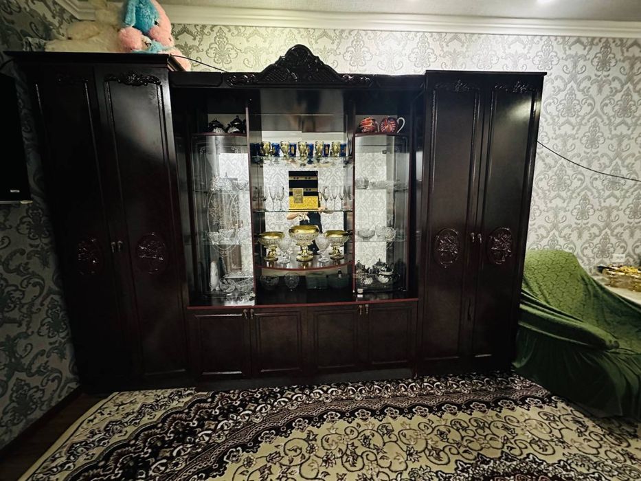 Продаётся стенка