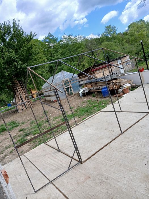 Volieră porumbei