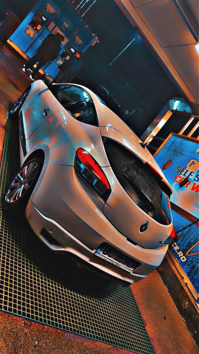 RENAULT Megane 2012