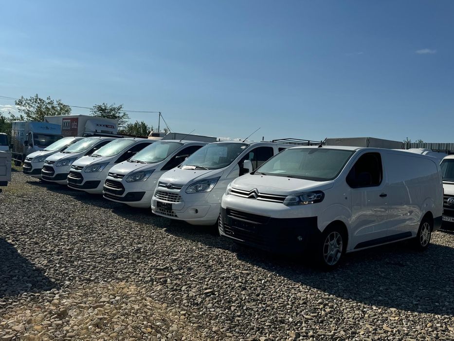 Capotă faruri Ford Custom