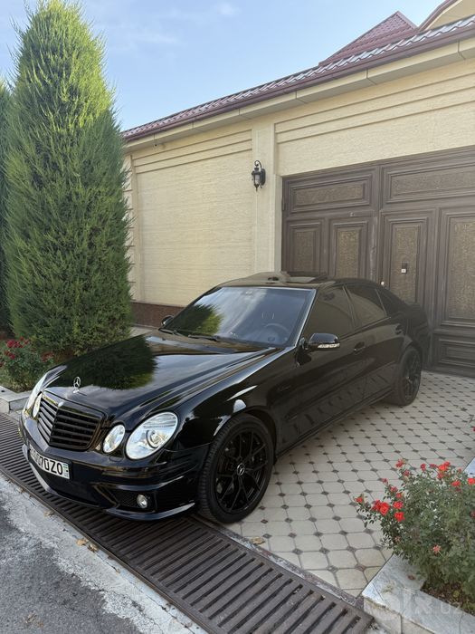 Mersedec benz W211 6,3 AMG