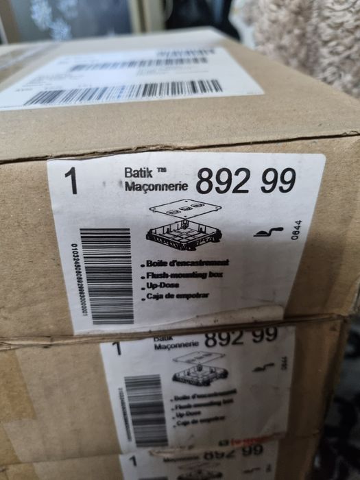 Напольная розетка лючек для Розеток.