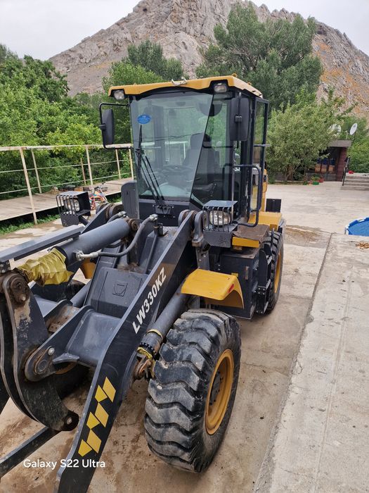 XCMG  330 kz pogruzchik