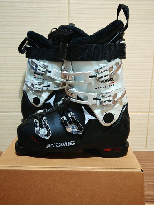 Clapari schiuri atomic hawx r85 -nr 40- mondo 26